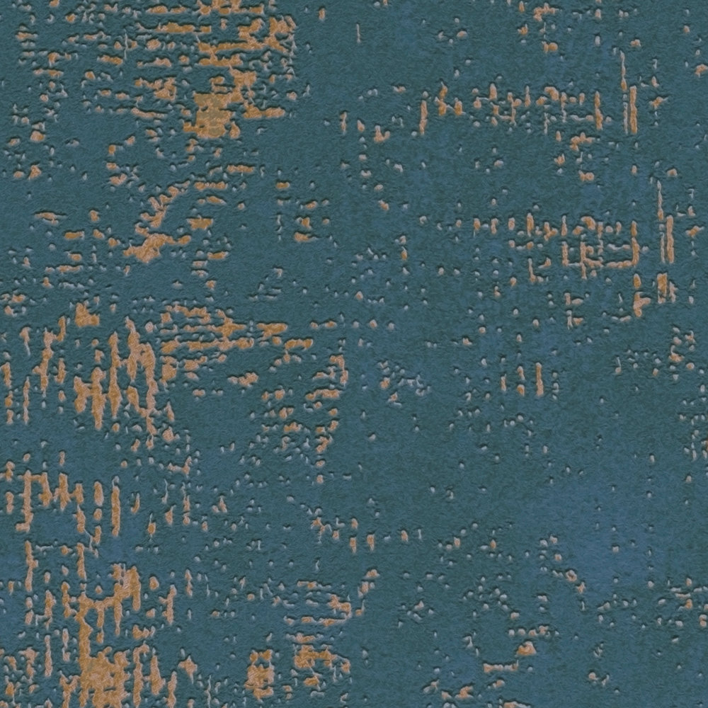             Blaue Tapete mit goldenem Metallic Akzent und Strukturdetails
        