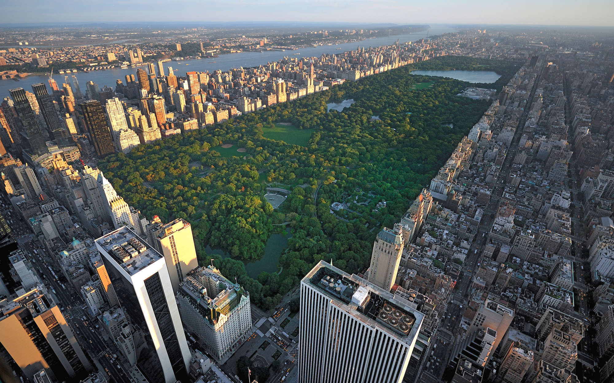             Fototapete New York Central Park von oben – Perlmutt Glattvlies
        