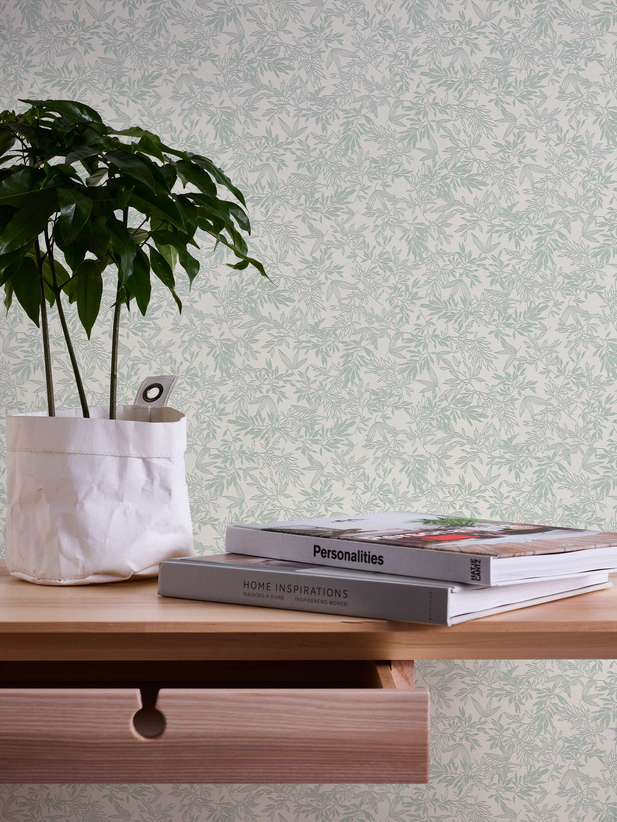             Vliestapete mit großflächigem Blätter Motiv matt – Grün, Weiß
        