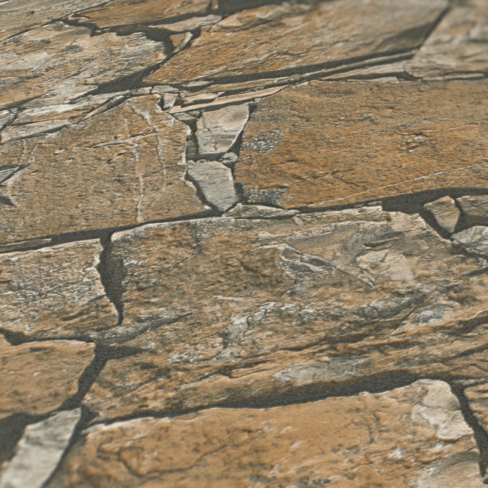             Naturstein-Tapete mit realistischer Maueroptik – Braun, Beige, Schwarz
        