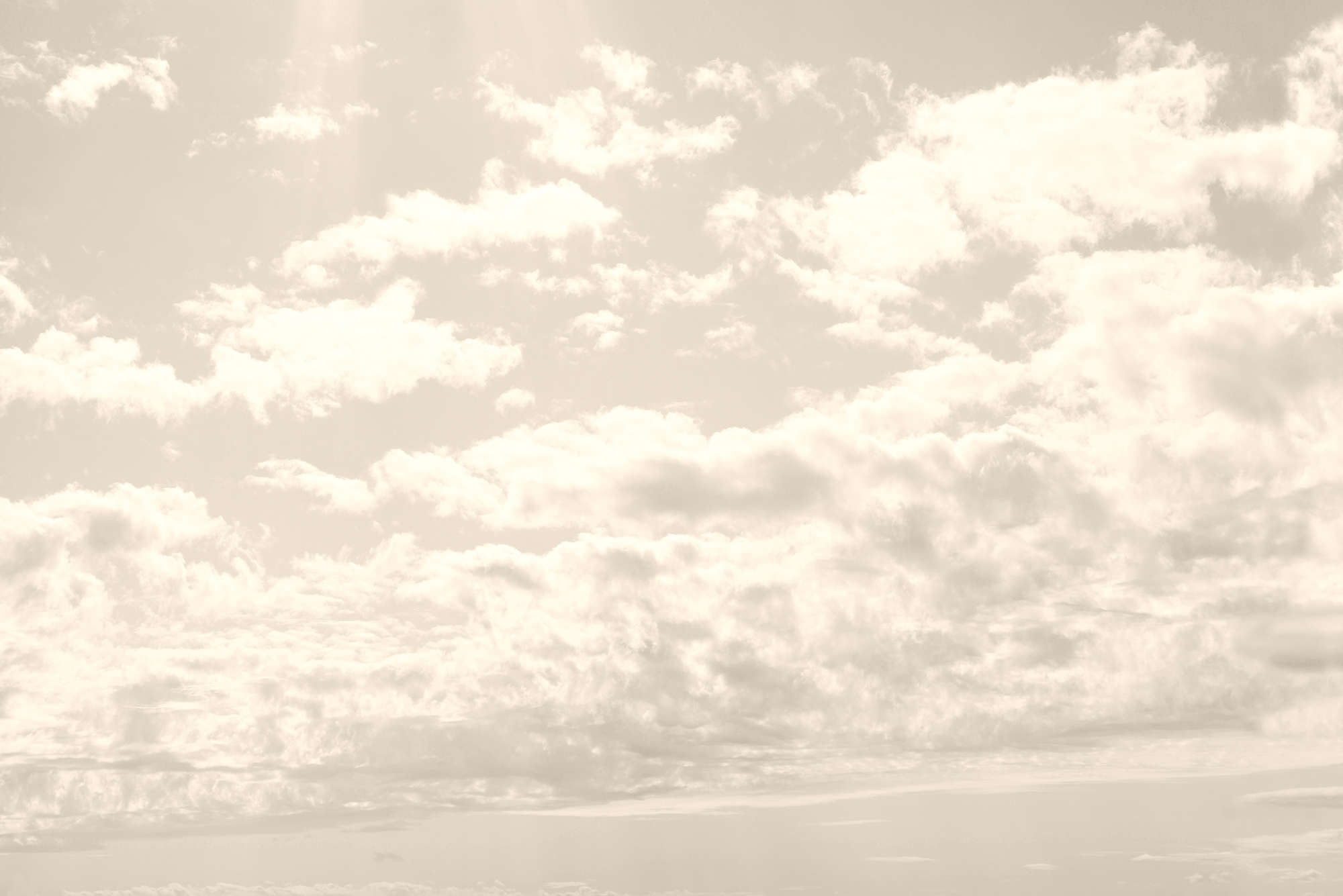             Grafik Fototapete Himmle mit Wolken auf Perlmutt Glattvlies
        
