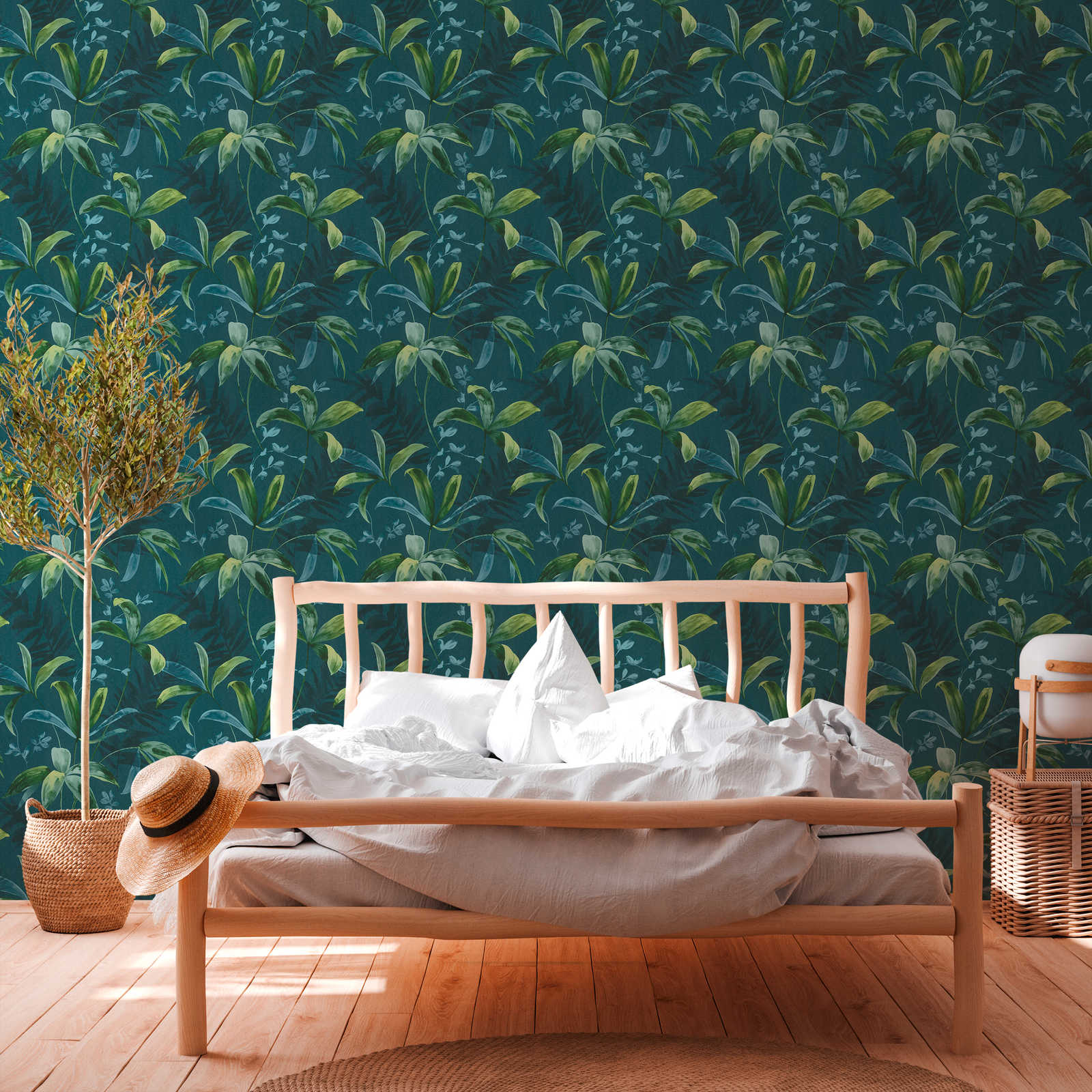             Dunkelgrüne Tapete mit Blätter Muster im Aquarell Stil – Blau, Grün
        