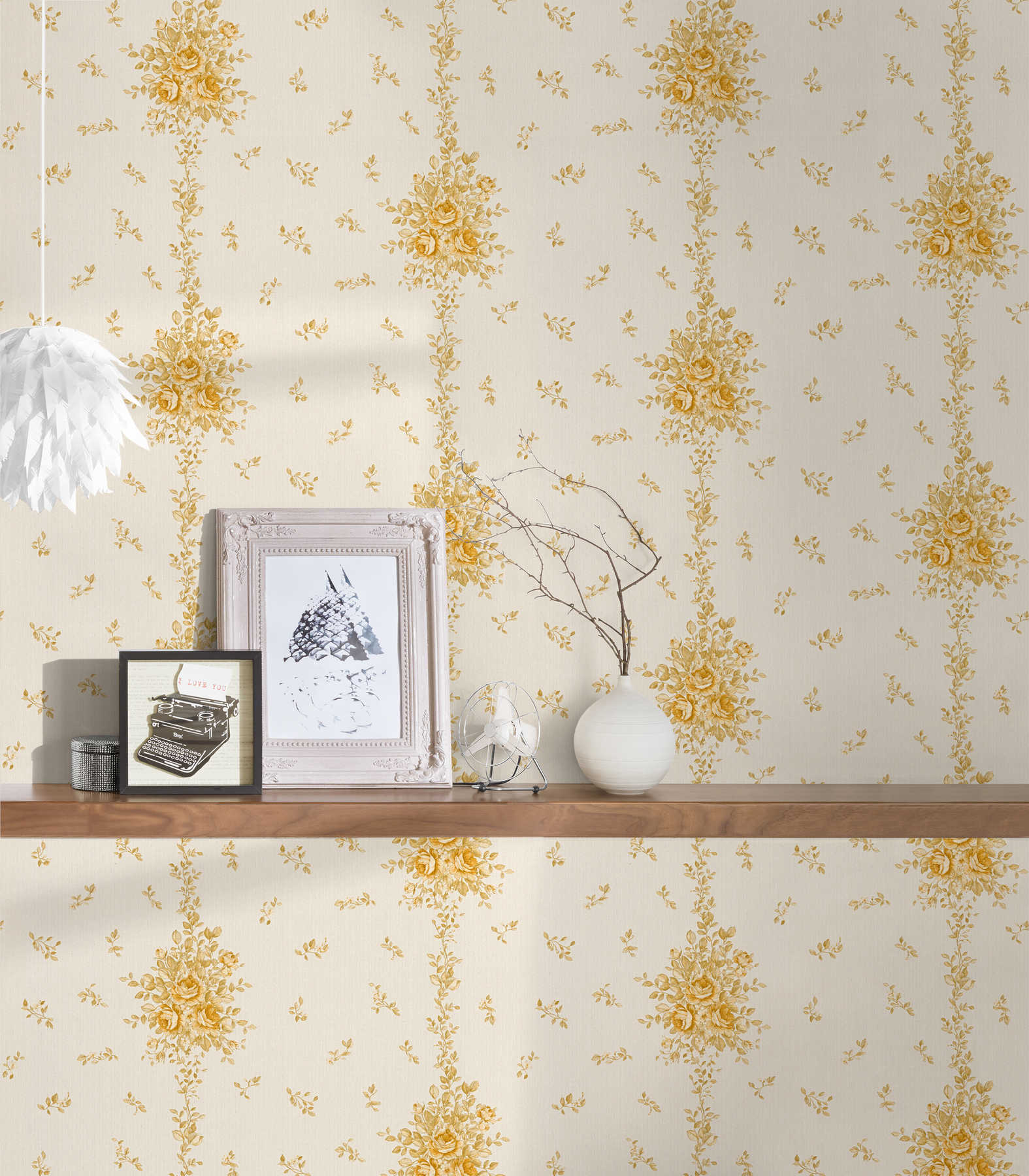             Florale Tapete Blumenmuster in Metallic-Gold – Creme
        