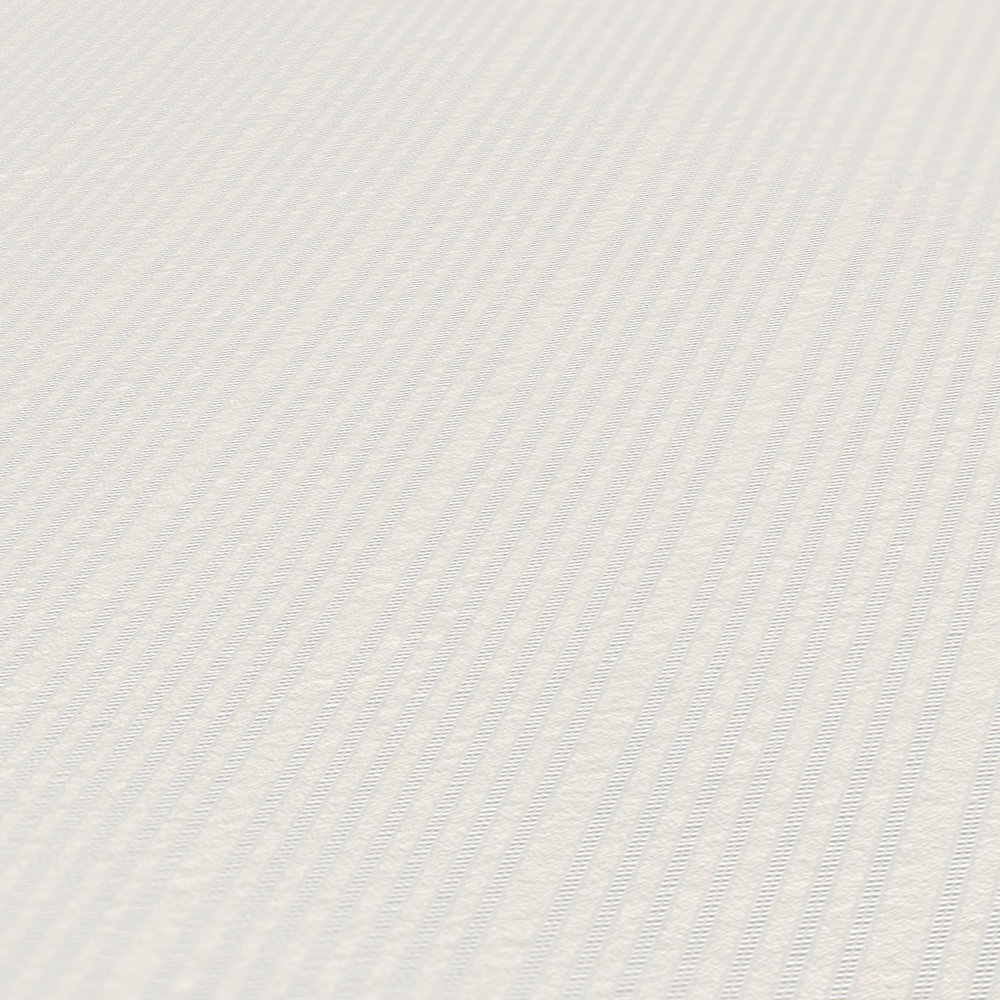             Unitapete liniert mit Strukturprägung & Streifenmuster – Weiß
        