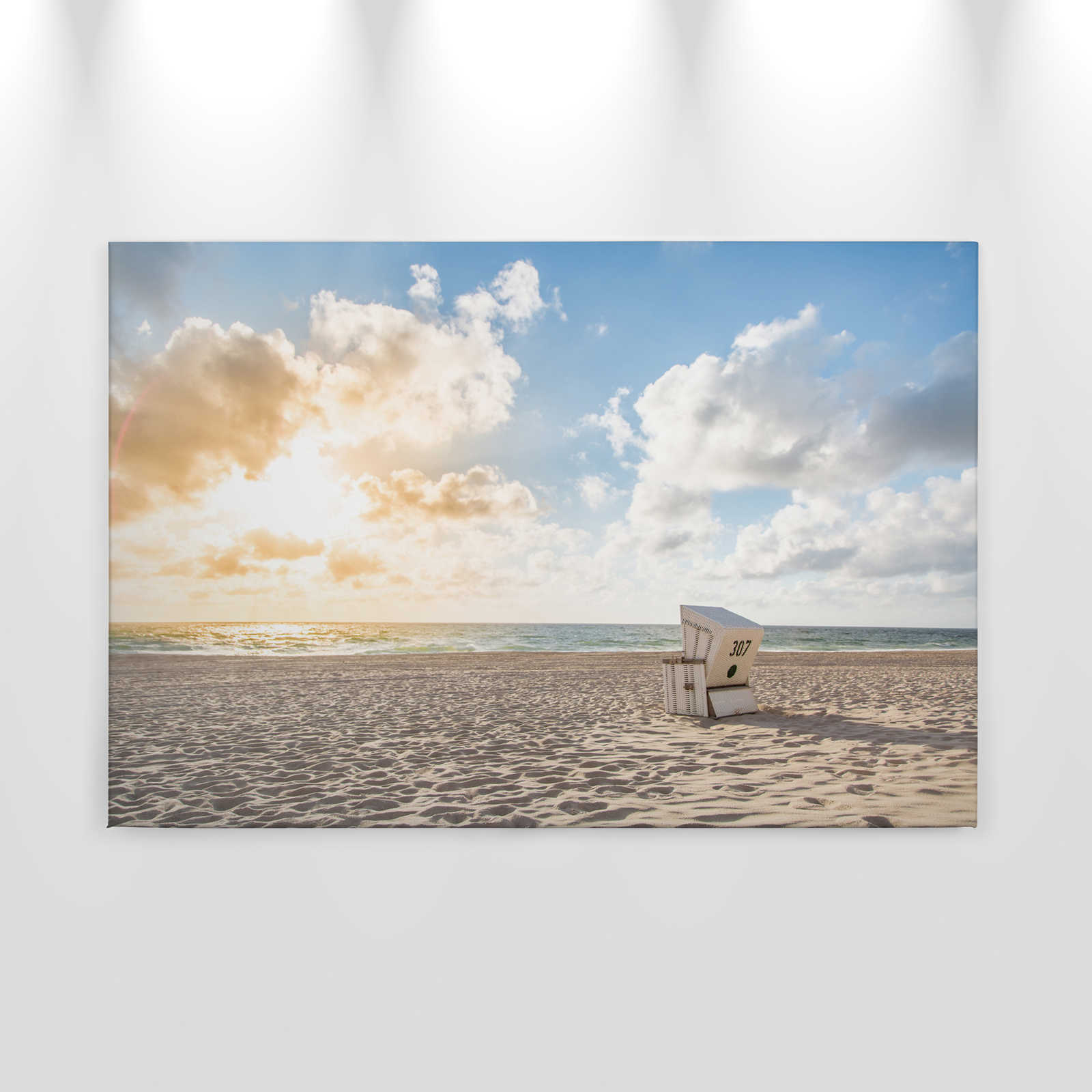             Leinwand mit Strandkorb bei Sonnenaufgang – 0,90 m x 0,60 m
        