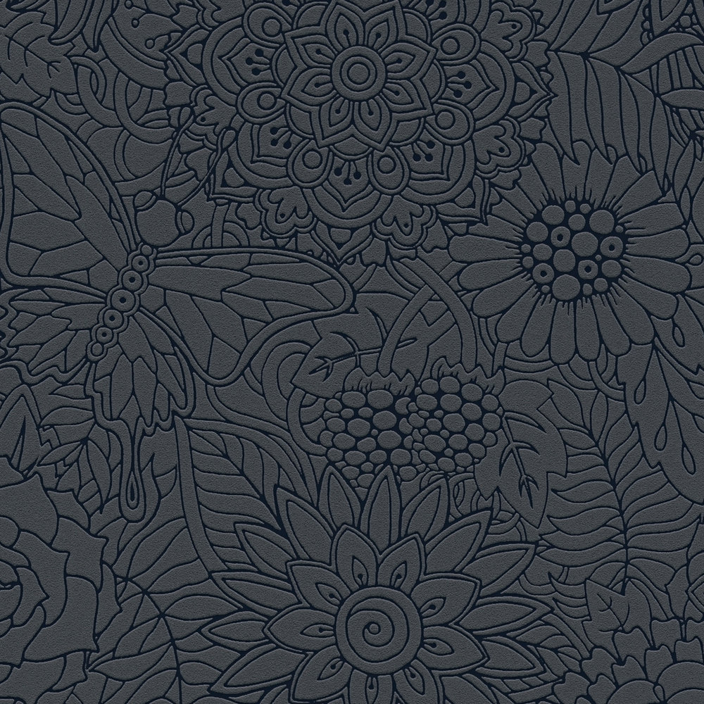             Schwarze Vliestapete Blumen Muster, matt & glänzend – Schwarz, Metallic
        