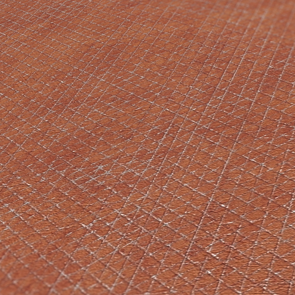             Ziegelrote Tapete mit silbernem Strukturmuster – Orange, Rot
        