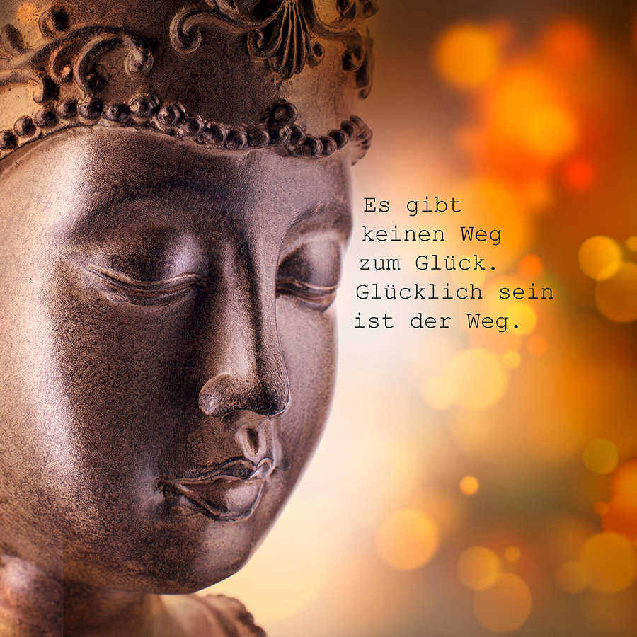 Fototapete Buddha mit Glück-Schriftzug – Perlmutt Glattvlies
