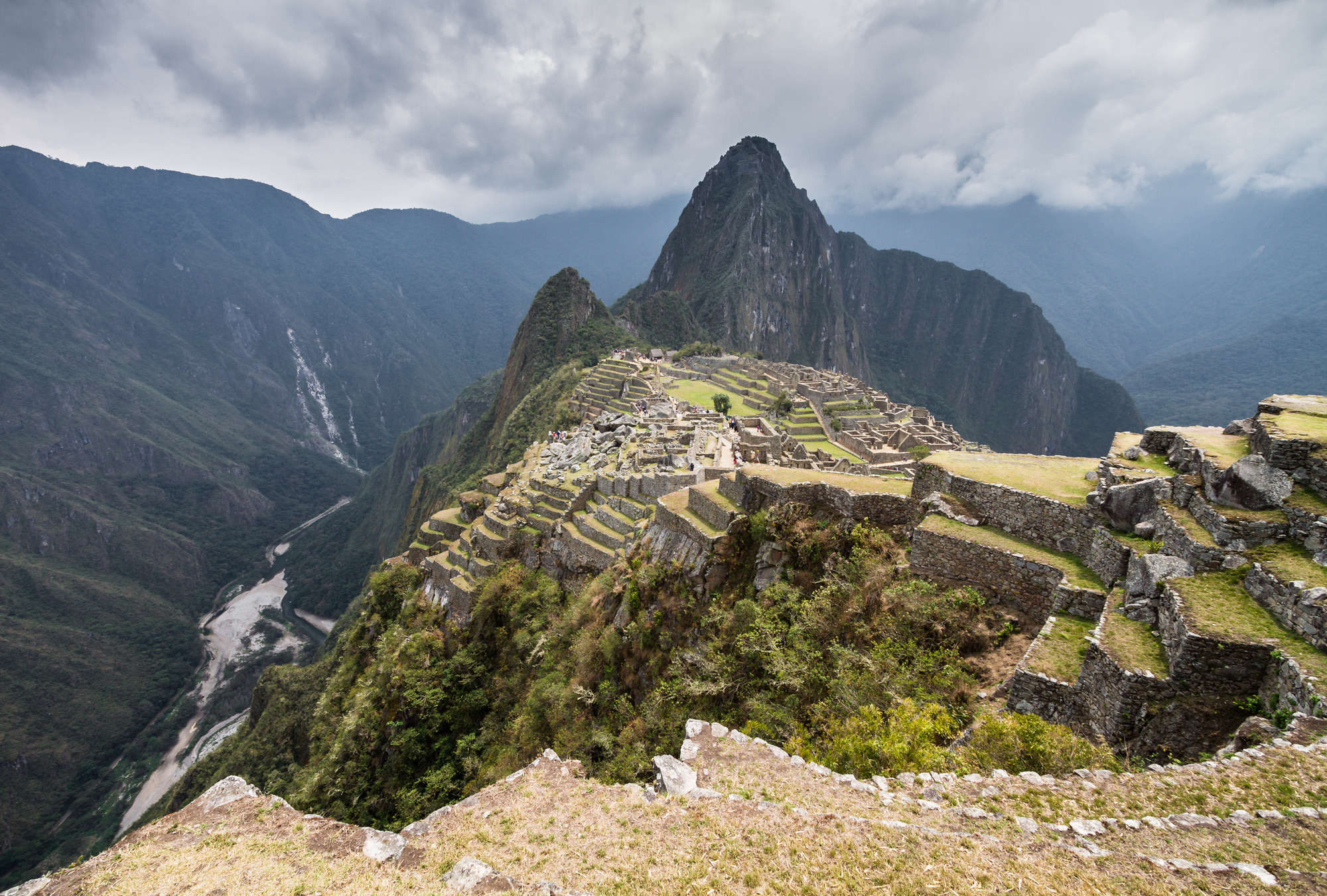             Fototapete malerischer Talblick vom Machu Picchu
        