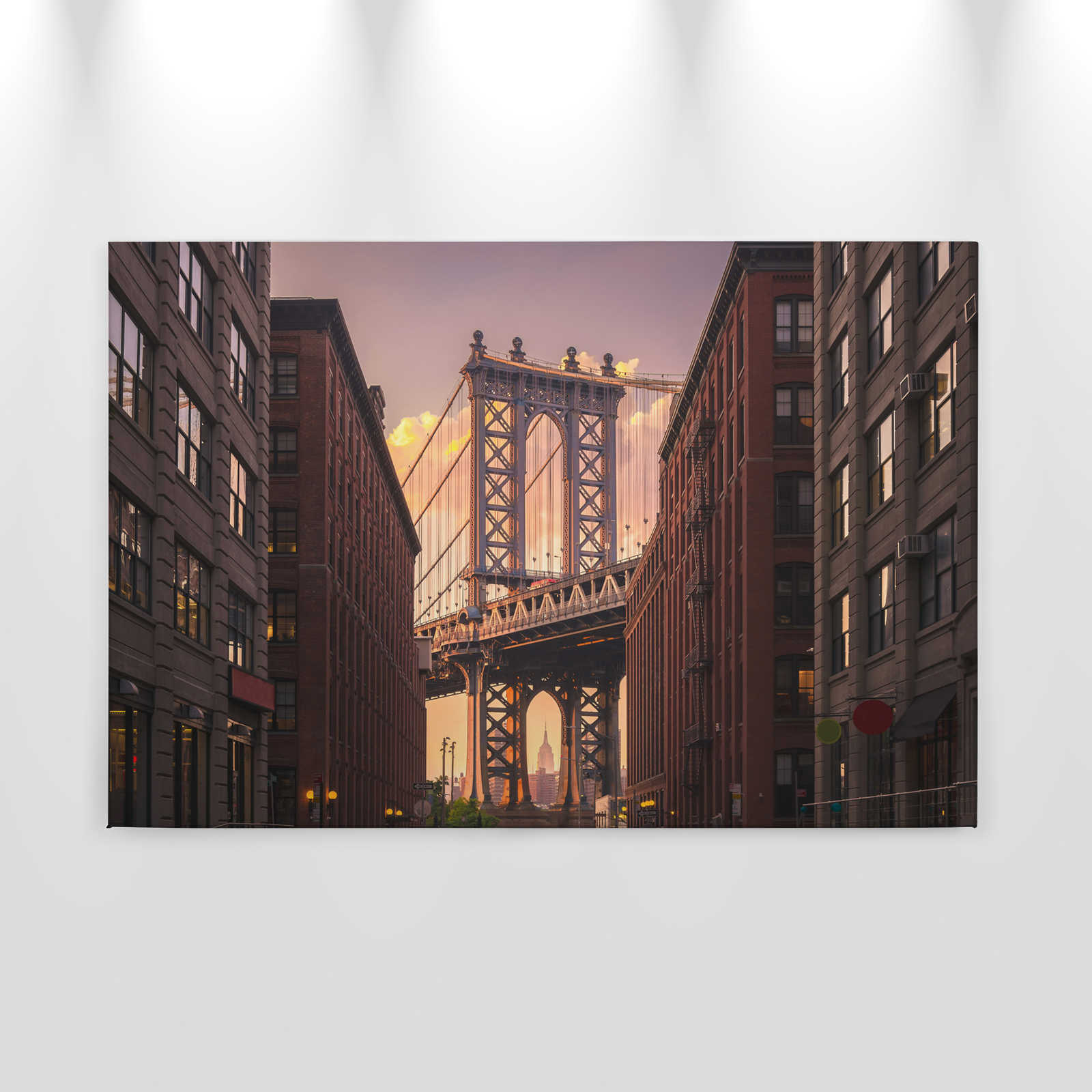            Leiwand mit Brooklyn Bridge aus Straßenansicht – 0,90 m x 0,60 m
        