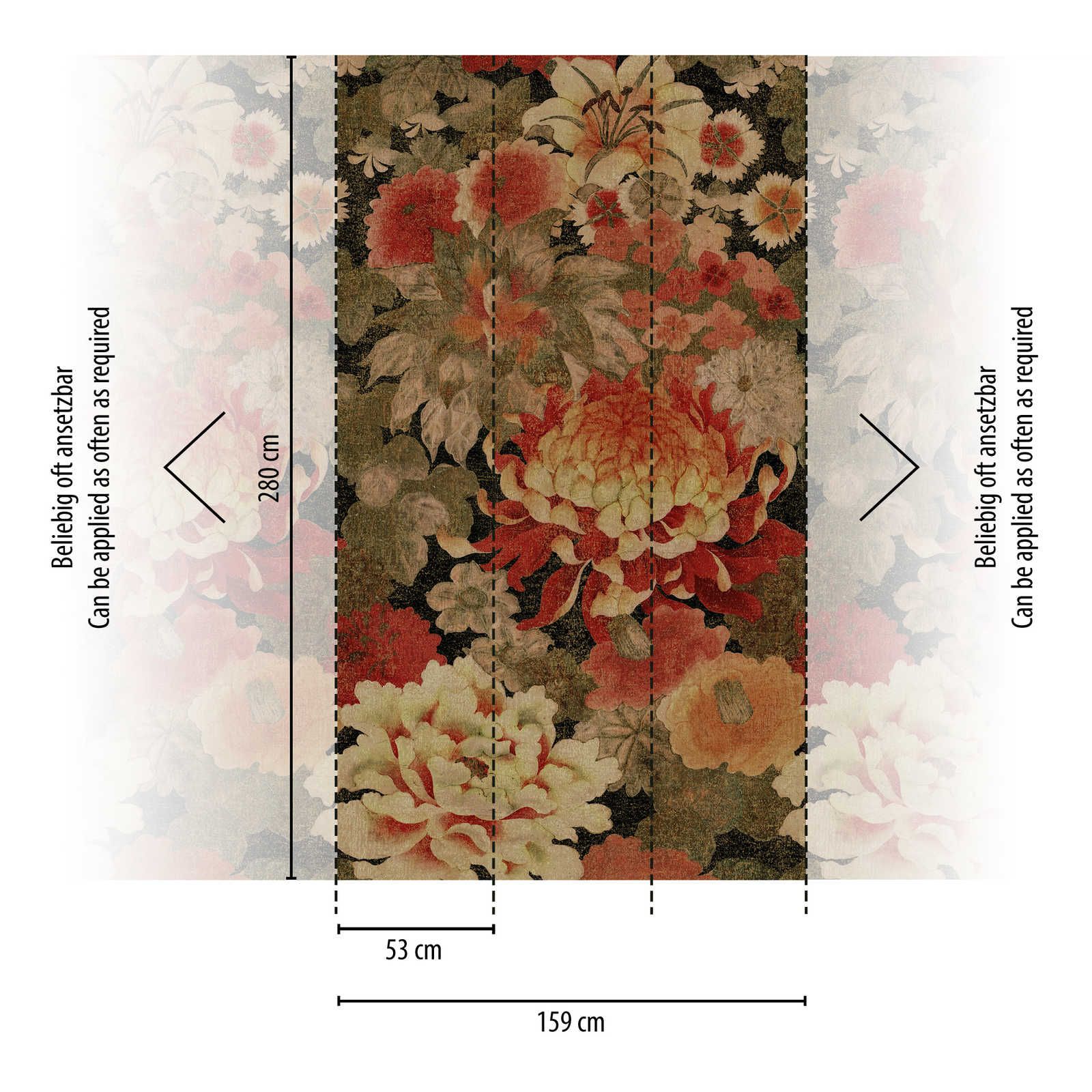             Vliestapete mit großflächigen floralen Muster – Beige, Rot, Grün
        