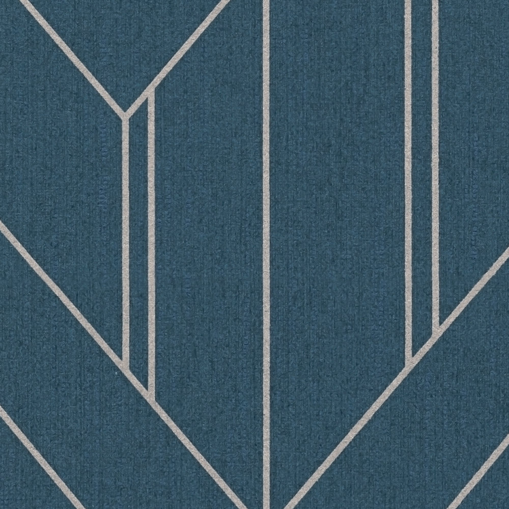             Dunkelblaue Tapete mit silbernem Grafikmuster & Glanzeffekt – Blau, Metallic
        