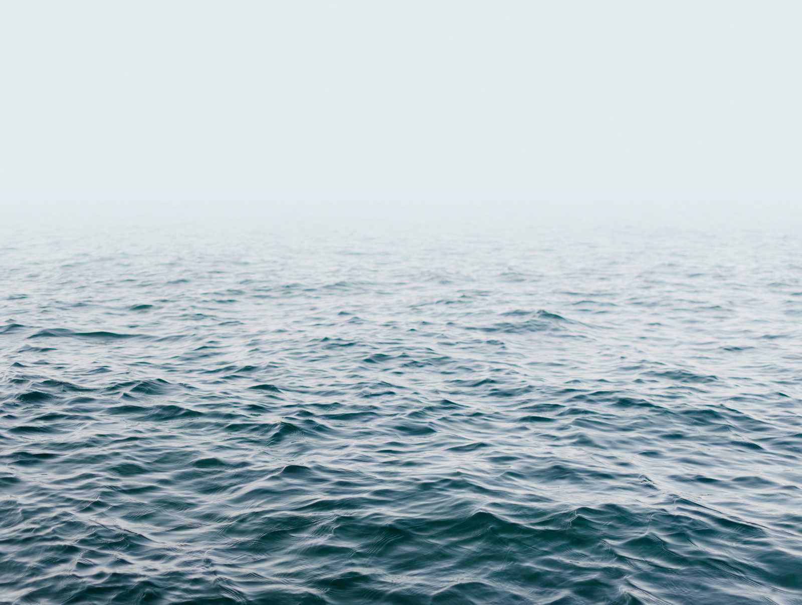             Tapeten-Neuheit | Motivtapete Meer ohne Horizont, Blautöne
        