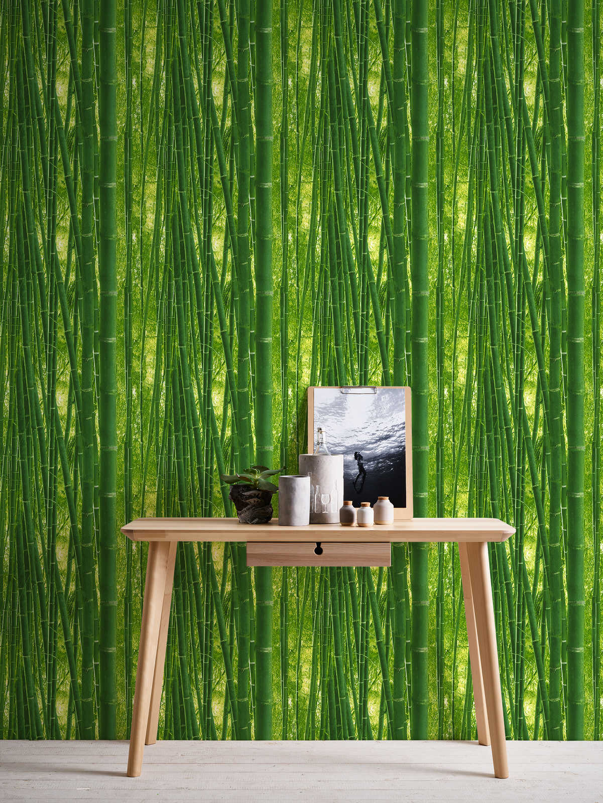             Bambus Tapete mit tropischem Waldmotiv – Grün
        