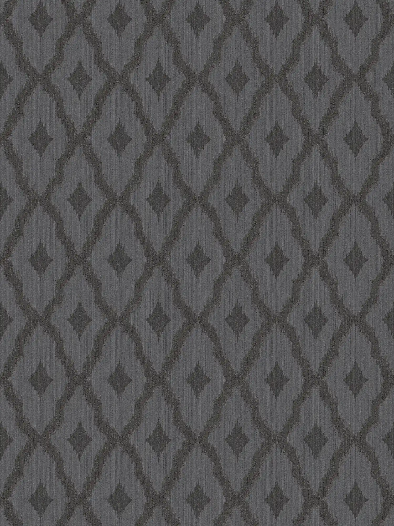 Mustertapete im Ikat Stil mit Textilstruktur – Braun
