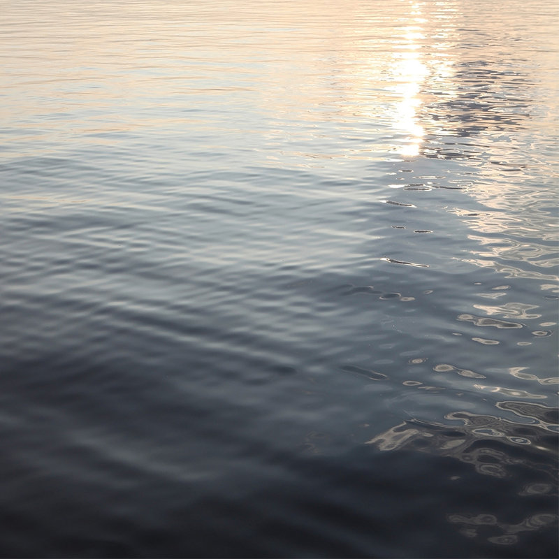 Fototapete Ruhiger See – Strukturiertes Vlies
