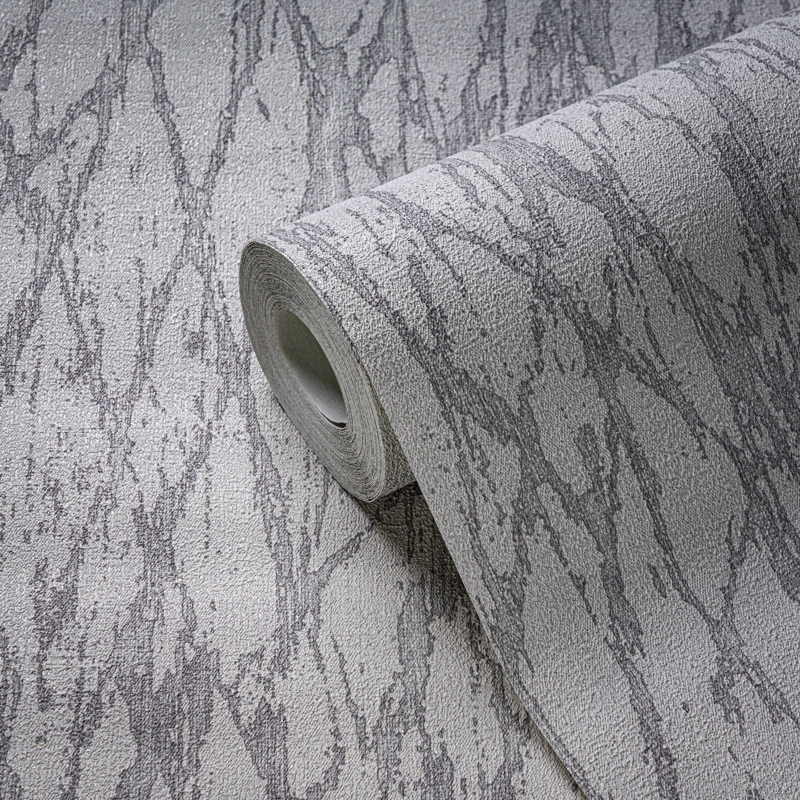             Vliestapete mit abstrakter Linien Bemusterung leicht glänzend – Weiß, Grau, Silber
        