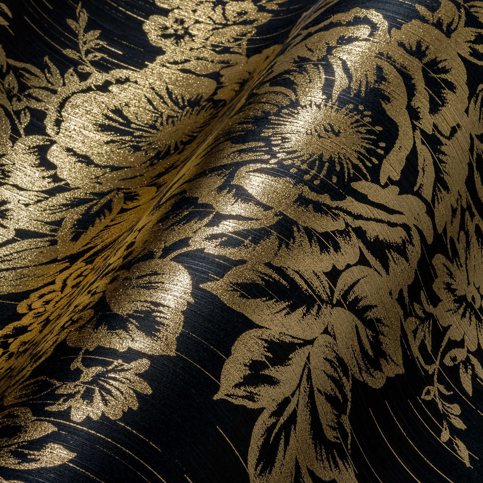             Strukturtapete mit goldenem Blütenmuster – Gold, Schwarz
        