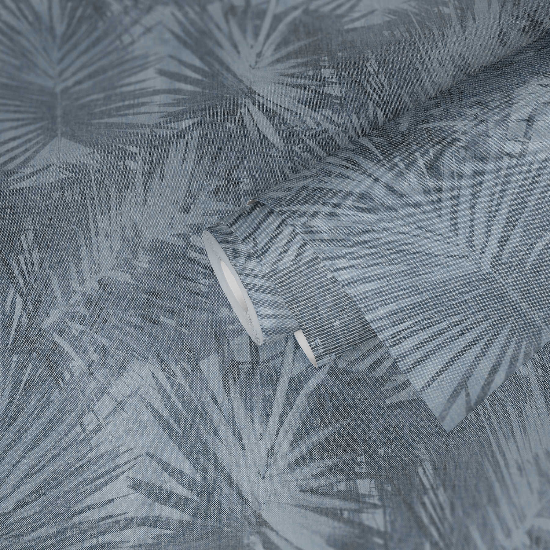             Leinenoptik Vliestapete mit natürlichem Blättermuster – Blau
        