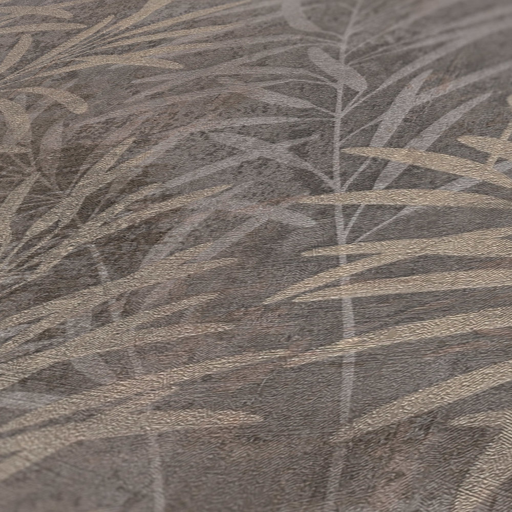             Florale Vliestapete mit Gräser-Muster und feiner Struktur – Grau, Beige, Metallic
        
