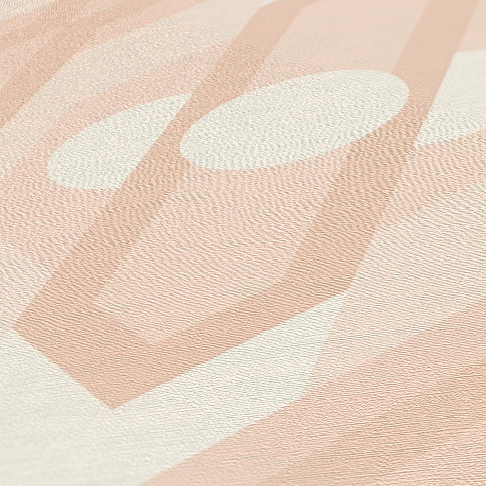             Retro Tapete mit geometrischen Ornamenten in sanften Farben – Beige, Creme, Weiß
        