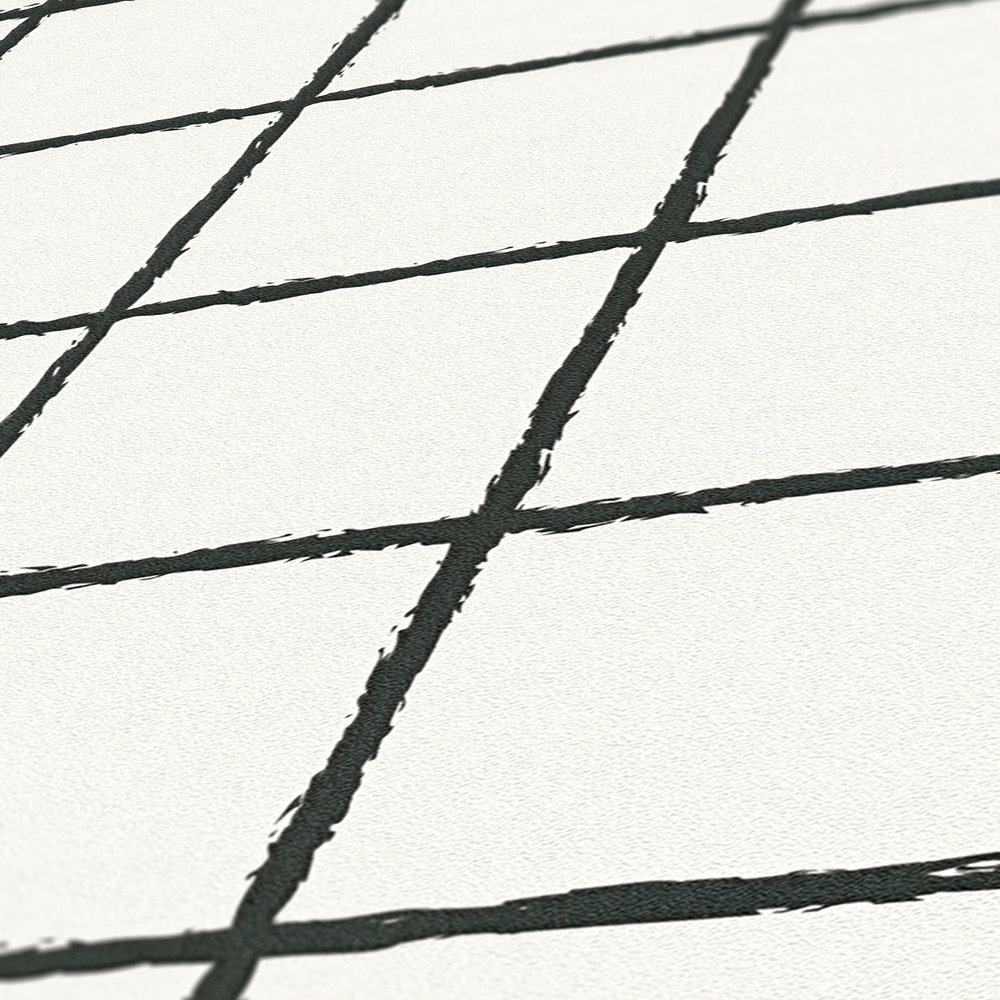             Vliestapete mit gezeichneten Karomuster – Schwarz-Weiß
        