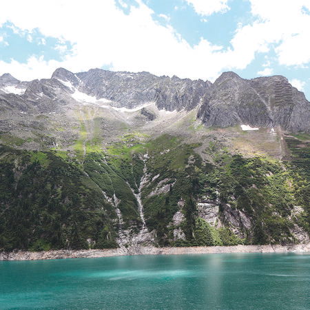 Fototapete Gebirgslandschaft mit Alpensee
