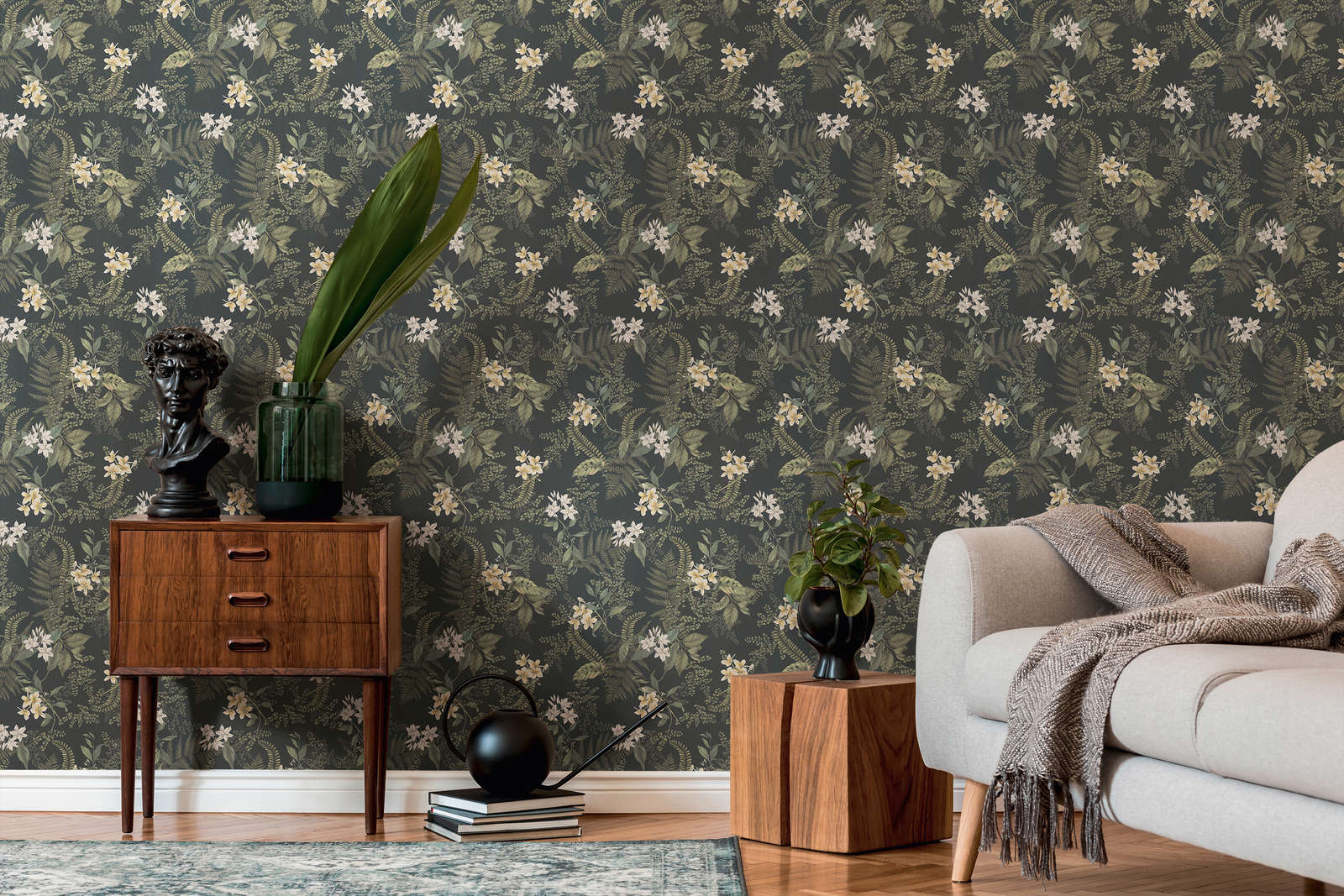            Moderne Tapete floral mit Blüten & Gräsern strukturiert matt – Schwarz, Dunkelgrün, Weiß
        