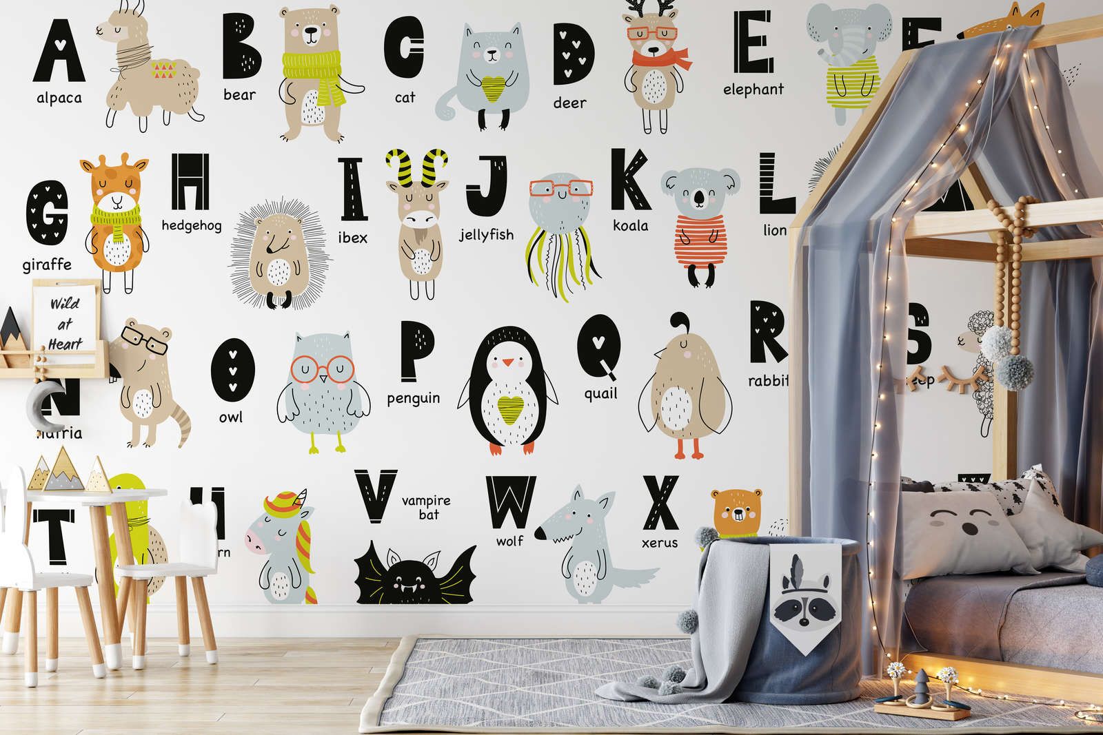             Fototapete Alphabet mit Tieren und Tiernamen – Glattes & leicht glänzendes Vlies
        