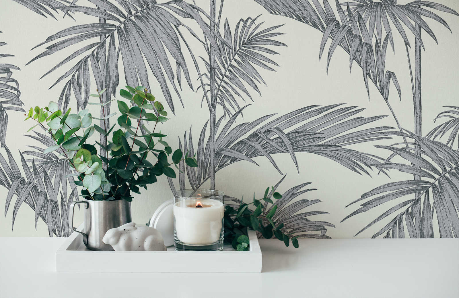             Natürliche Tapete Palmenblätter, Bambus – Grau, Silber, Weiß
        