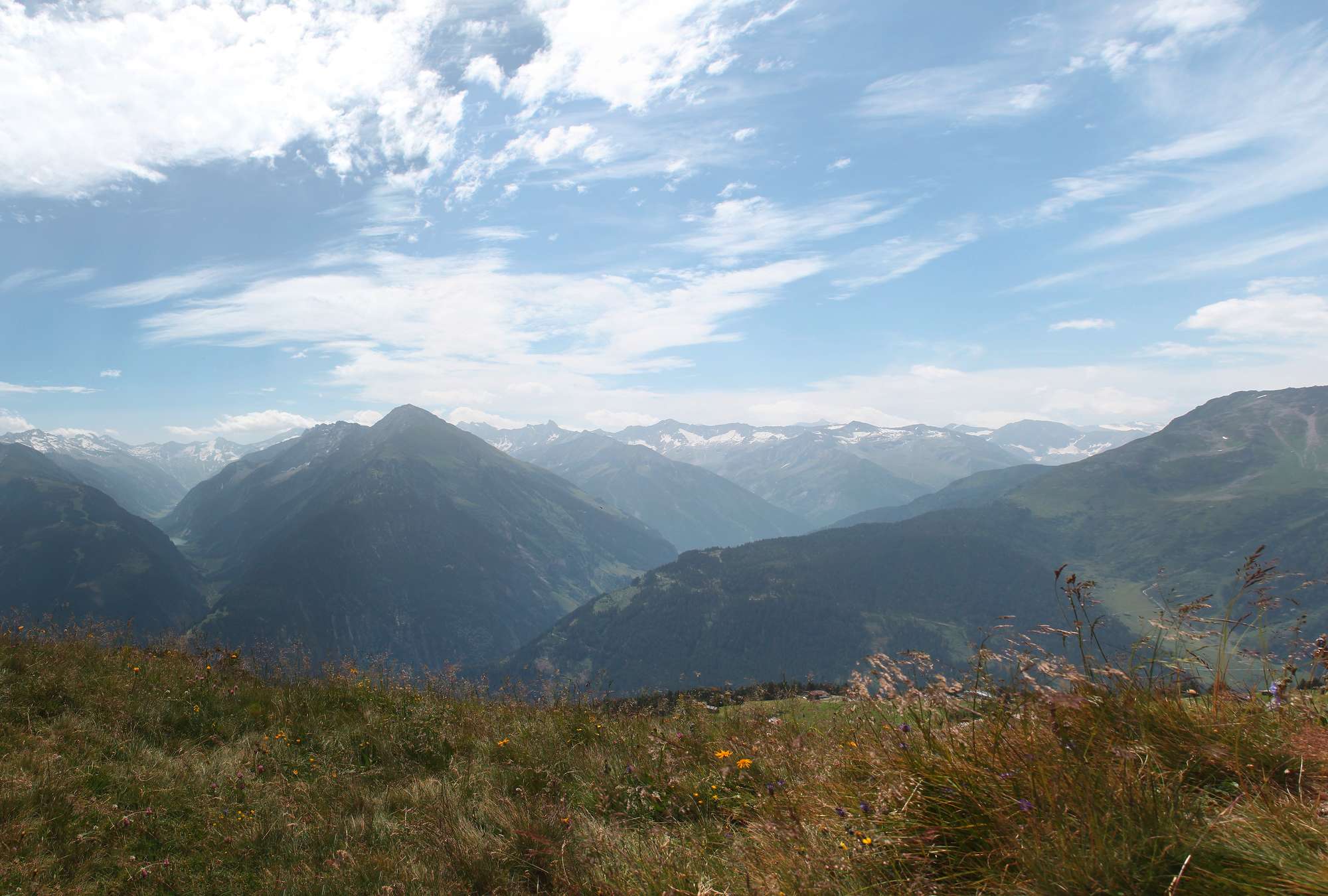             Fototapete Berge & Täler – Alpenblick
        