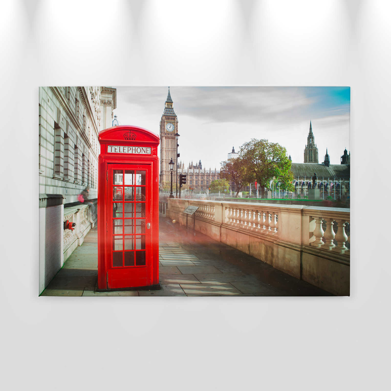            Leinwand mit roter Telefonzelle in London – 0,90 m x 0,60 m
        