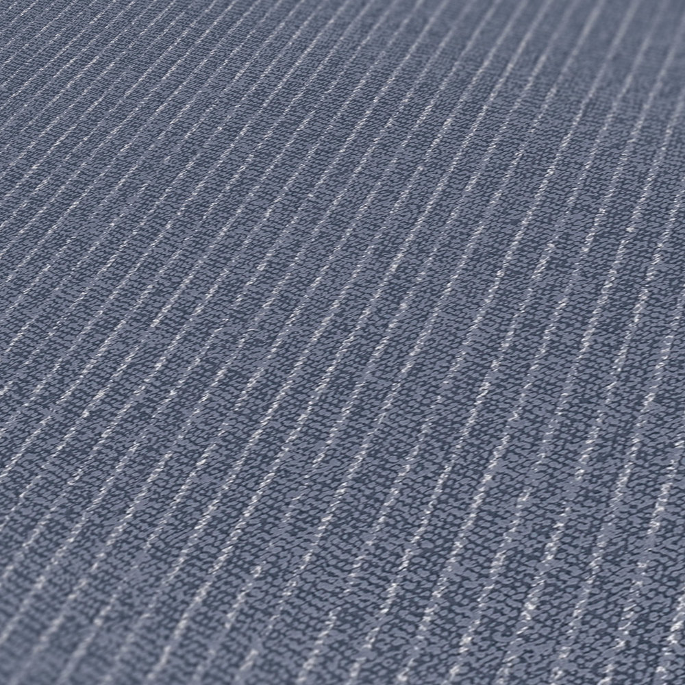             Linierte Tapete schmale Streifen im Textil-Look – Blau
        