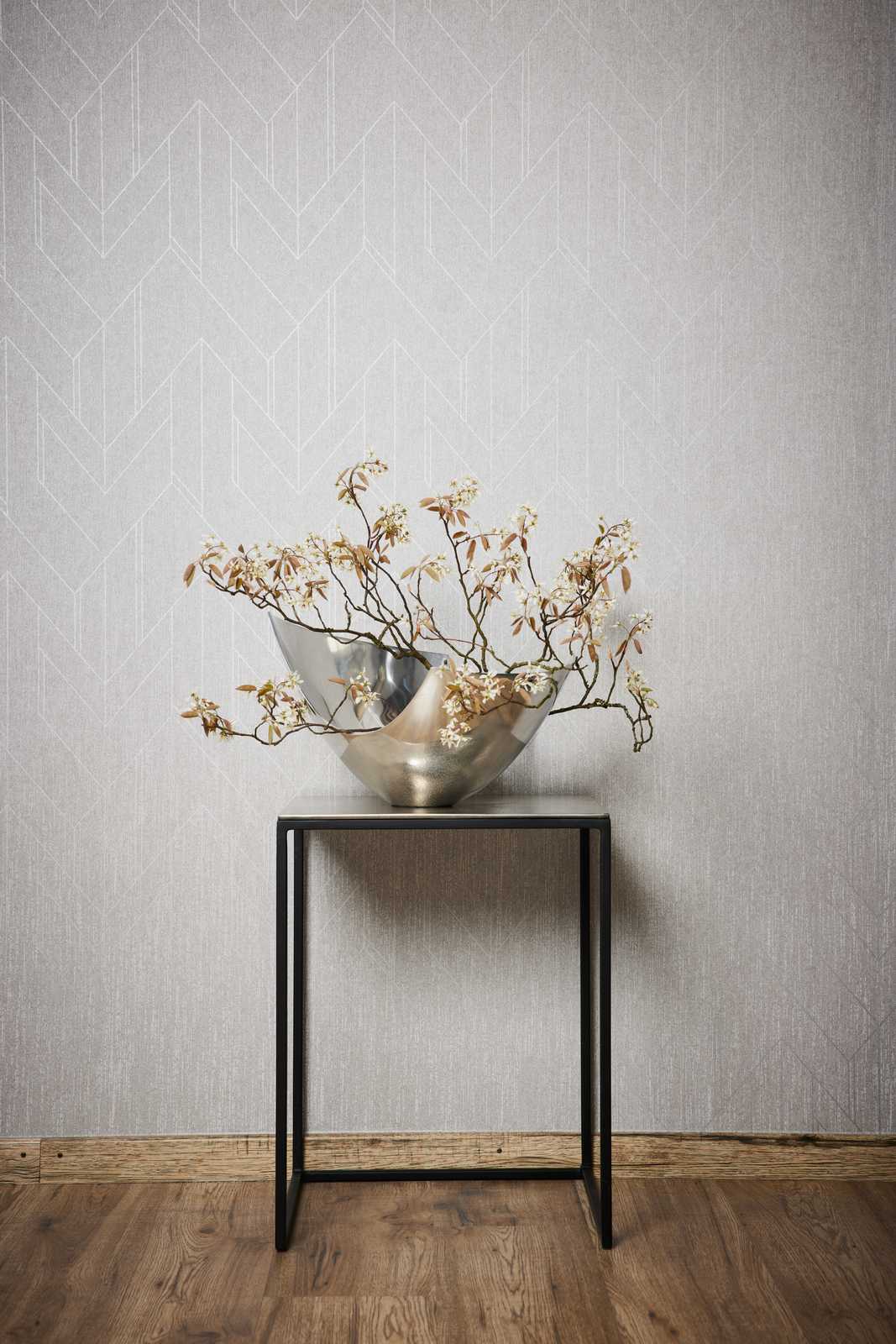             Textiloptik Tapete mit Strukturdesign & silbernem Muster – Grau
        