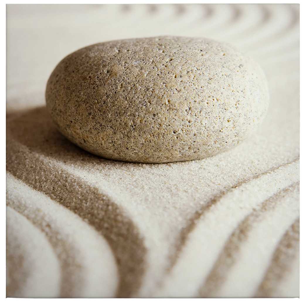             Leinwandbild quadratisch Stein im Sand – 0,50 m x 0,50 m
        