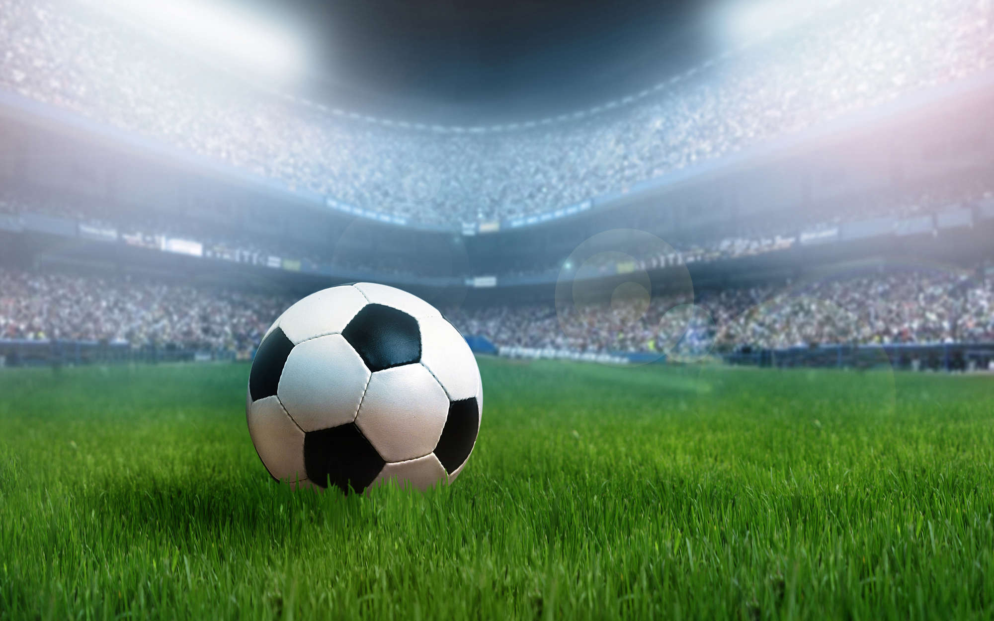             Fototapete Fußball-Arena mit Ball – Premium Glattvlies
        