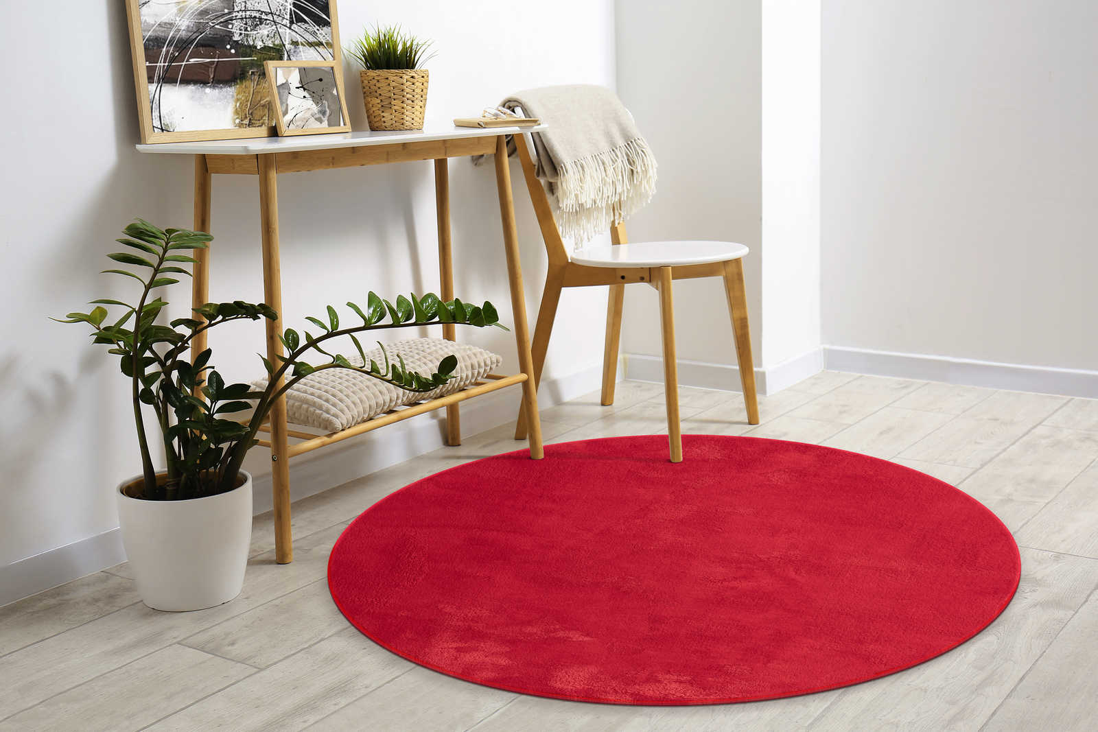 Runder Hochflor Teppich in Rot – Ø 120 cm
