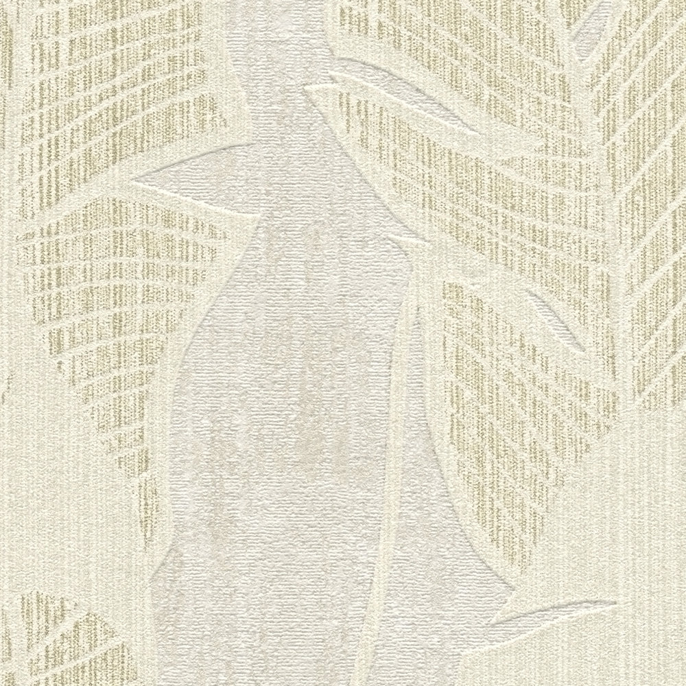             Tapete mit Dschungel Bemusterung in sanften Farben – Weiß, Beige, Gold
        